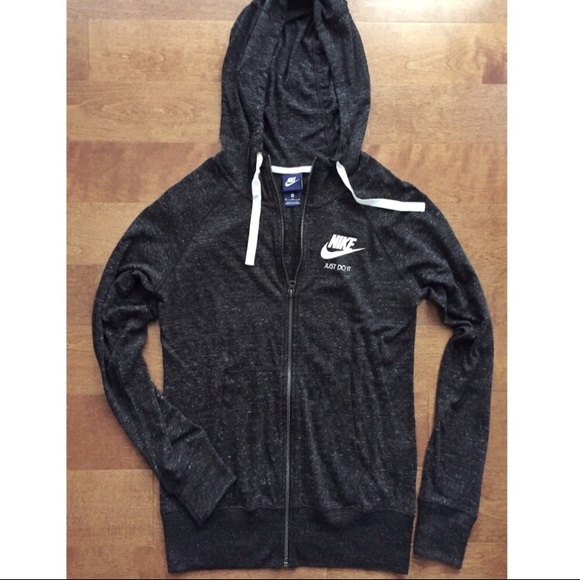 Nike Women’s Vintage Gym Full-Zip Hoodie - Picture 3 of 5